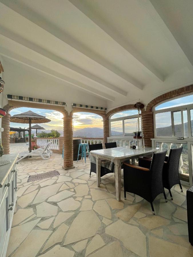 Casira, studios en kamers,Viñuela, Costa Del Sol Exterior foto