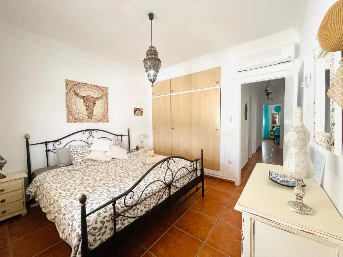 Casira, studios en kamers,Viñuela, Costa Del Sol Exterior foto